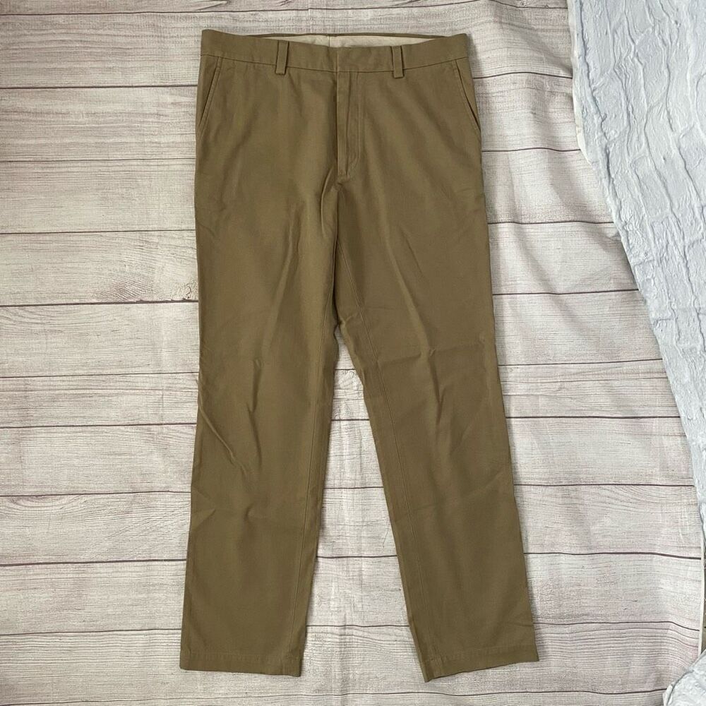 Banana republic men L/34 waist 100% cotton Aiden slim chino tan